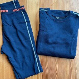 Helly Hansen merino wool blend base layer set - kids size 14